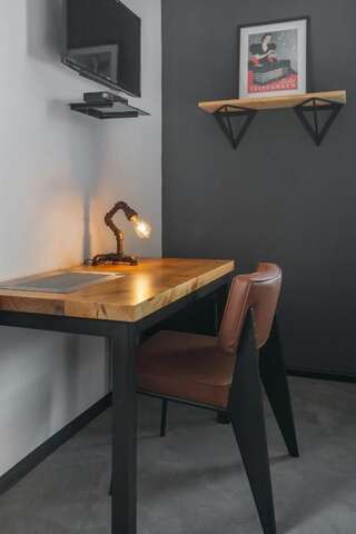 Отель Timber Boutique Hotel Тбилиси Двухместный номер эконом-класса с 1 кроватью-4