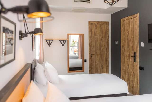 Отель Timber Boutique Hotel Тбилиси-15